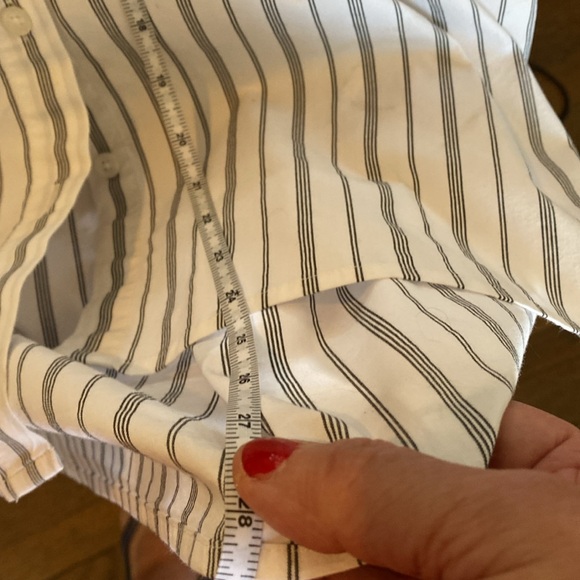 J. Jill pin striped black & white blouse M like new! - Picture 6 of 7